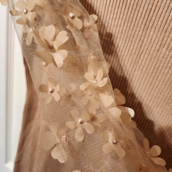 Fashion Nova Tan Ribbed Midi Dress | Sz M - Picture 3 of 7